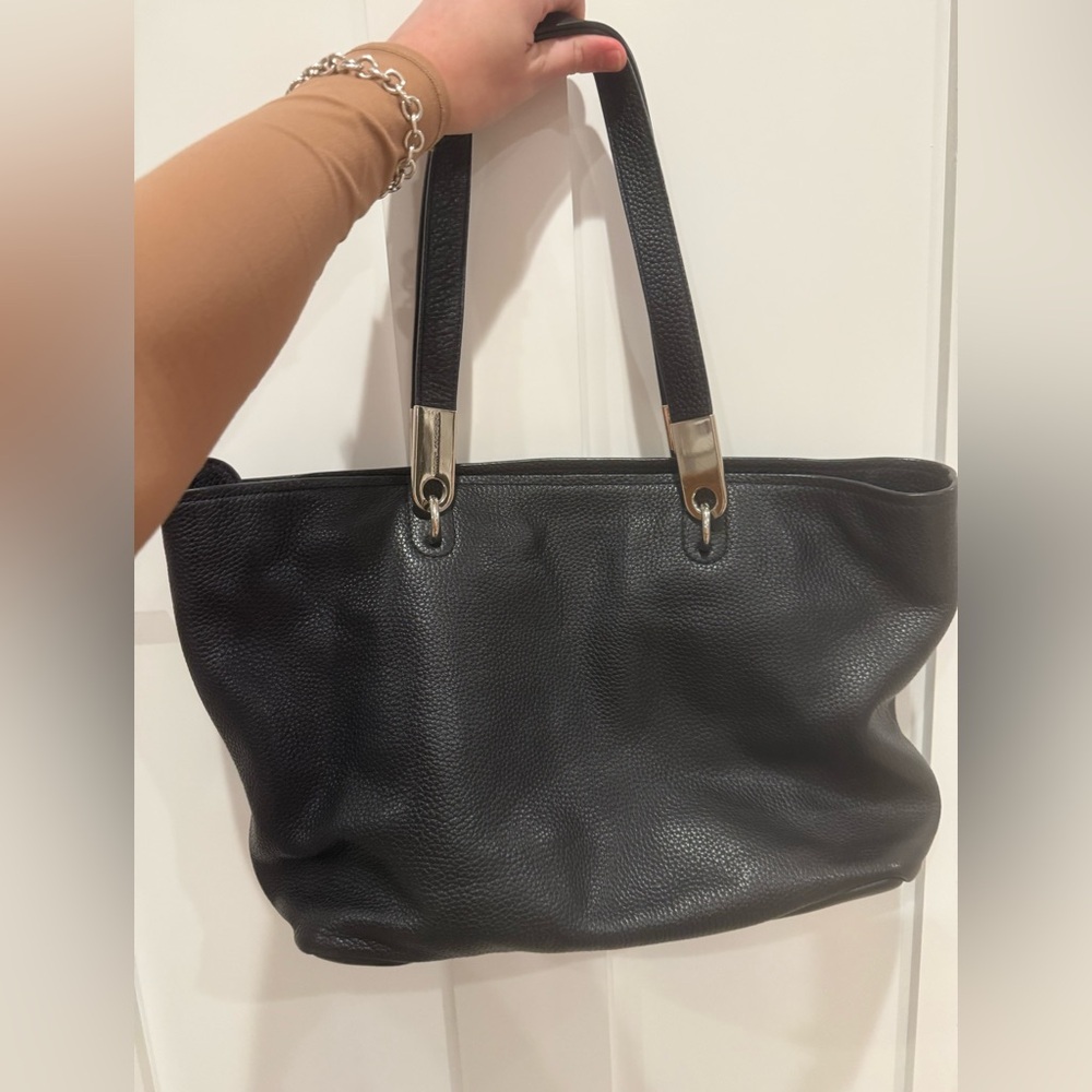 Marc Jacobs Pike Place East/West Black Tote Bag - Picture 7 of 11